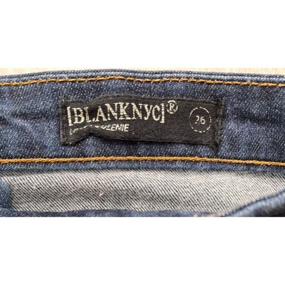 Blank NYC Little Queenie Denim Frayed Cut Off Shorts, Size 26 - Picture 10 of 14